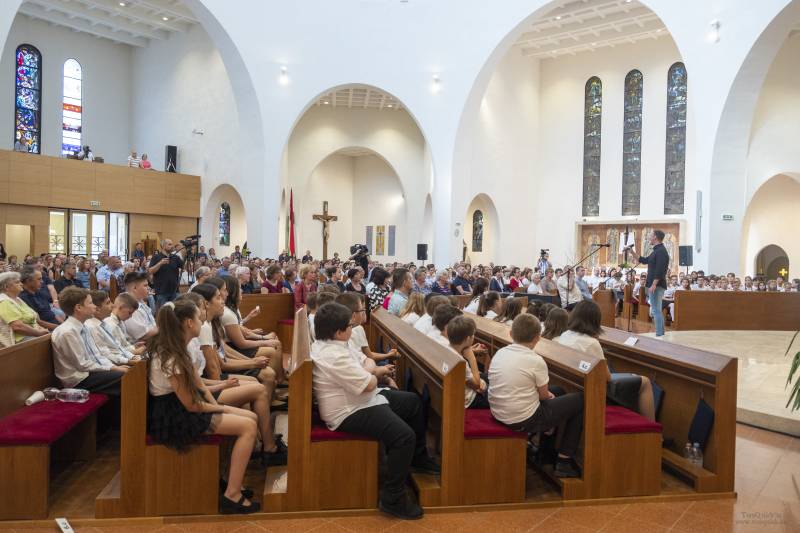 2022.05.20. pinter bela_4.jpg